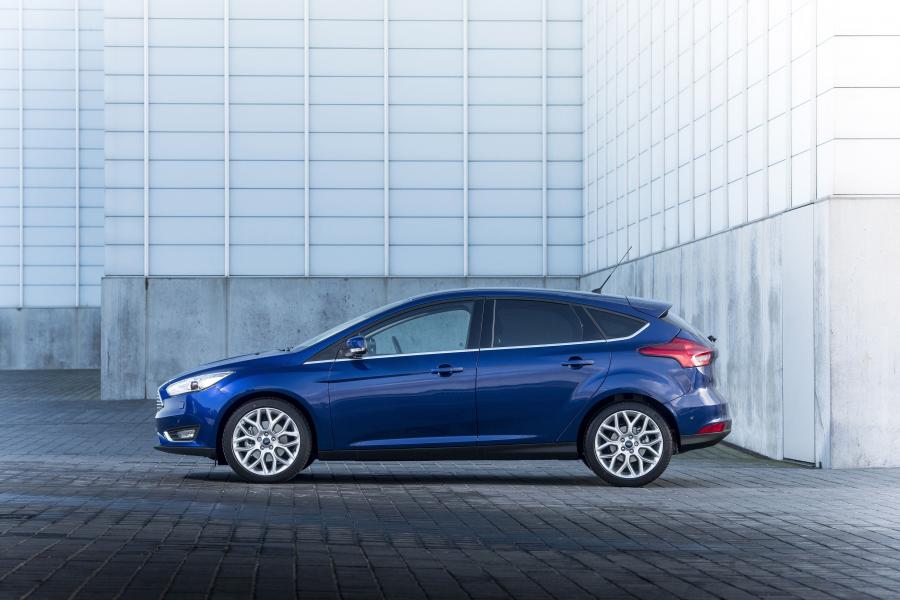  Ford Focus 2014 года  (UK) (фото 3 из 15)